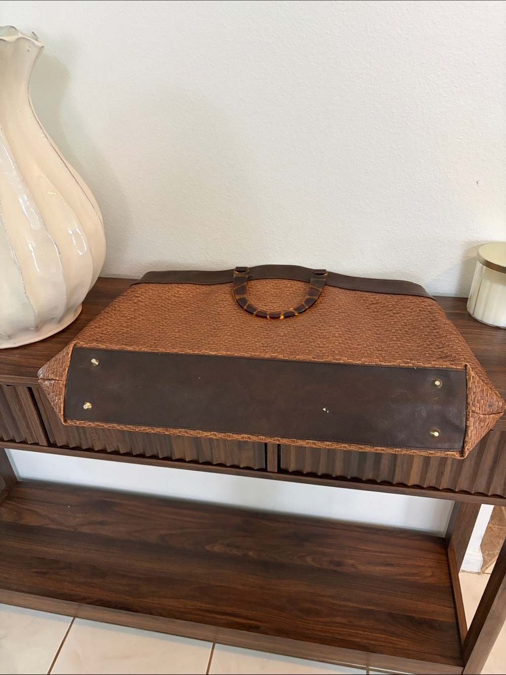 Woven Brown Tote with Tortoiseshell Top Handle - Picture 7 of 7